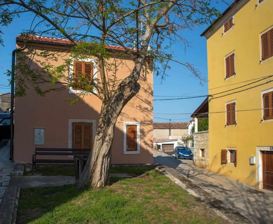 Apartman Juraj I Matej Vrsar Exterior photo